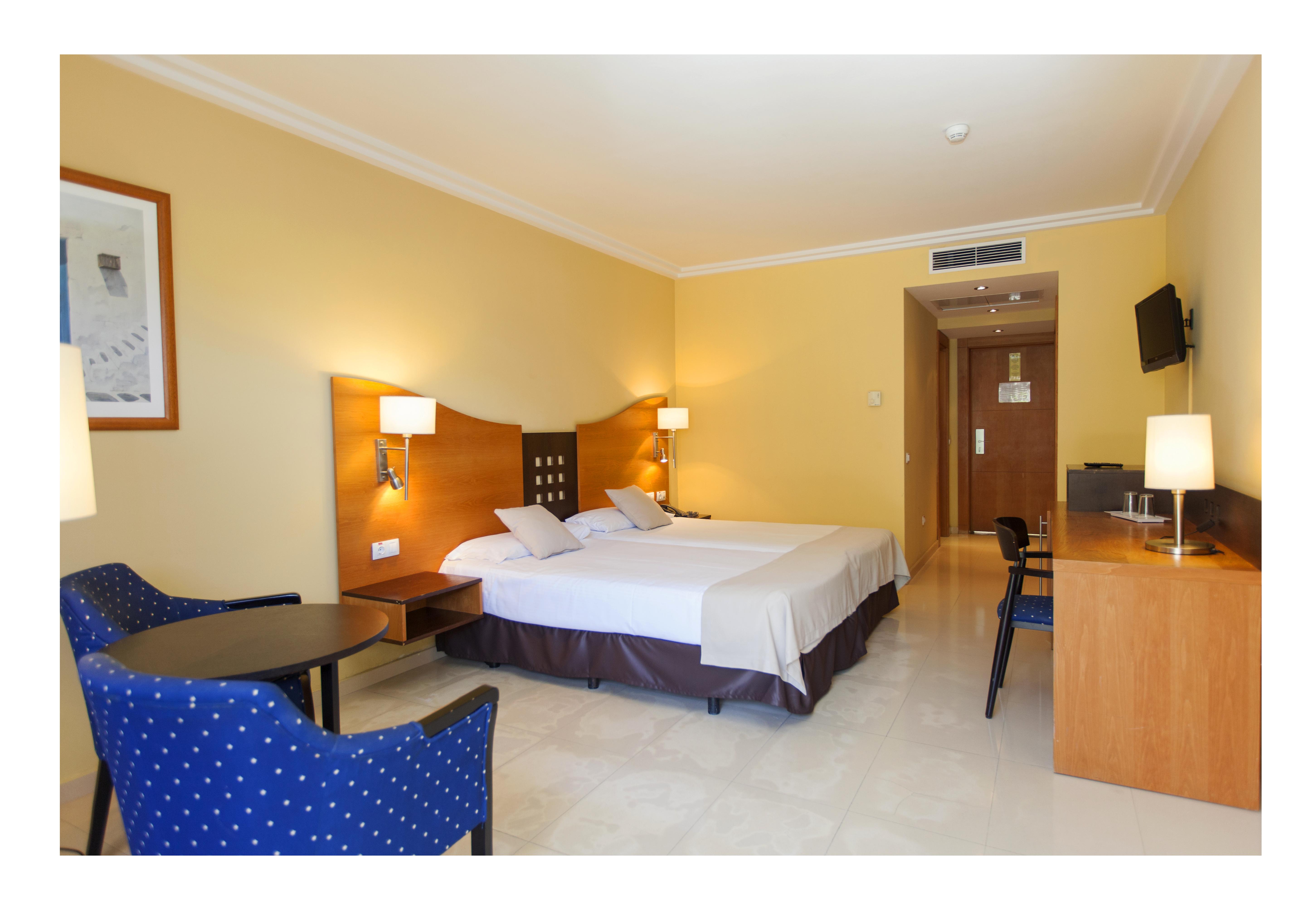Hotel Livvo Costa Taurito & Aquapark (Adults Only) מראה חיצוני תמונה