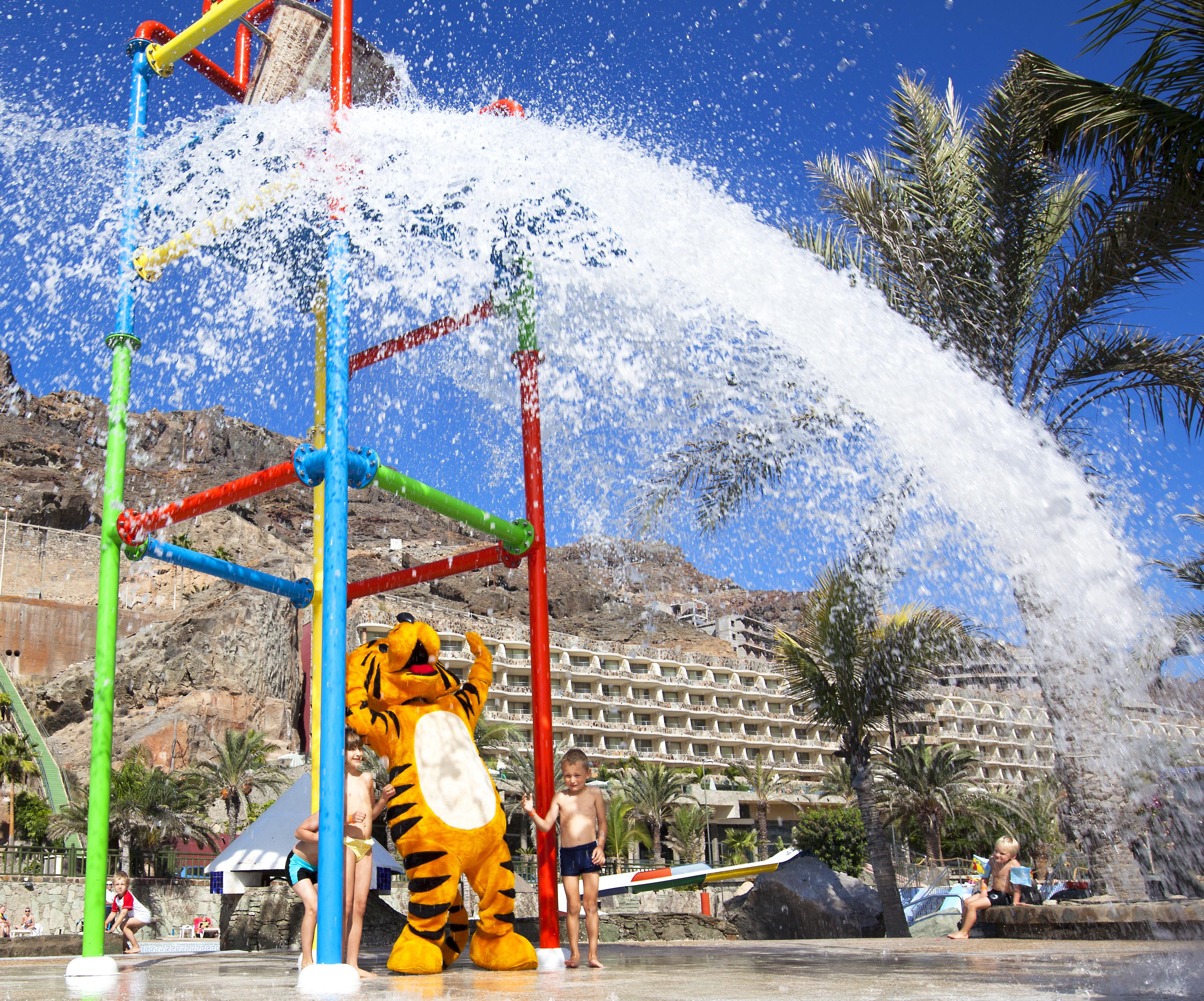 Hotel Livvo Costa Taurito & Aquapark (Adults Only) מראה חיצוני תמונה